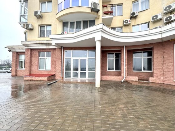 Продаж комерційного приміщення в ЖК Рівьера