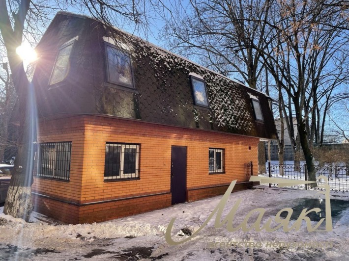 Продаж Окремої Будівлі 100м2+0,9соток ділянка, вул. Лаврська, Печерськ - фото 1