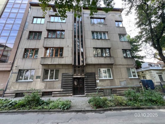 Нежитлове приміщення мансарди, площею 13 кв.м, м.Львів Львів