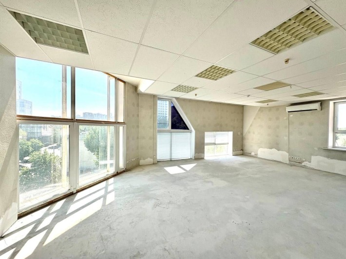 Продам офис 1147м2 660.000$ - фото 1