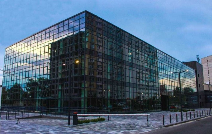 Продаж торгово-офісної будівлі /ТРЦ/новобудова - фото 1