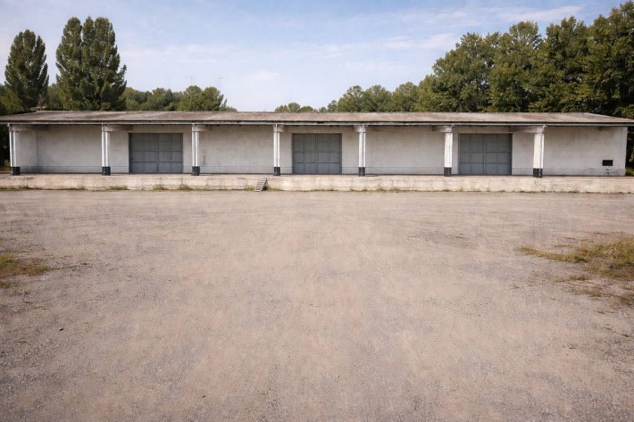 Продам Помещение БАЗА Комплекс 8000м2 Г.Сталинграда Б.Хмельницкого - фото 1