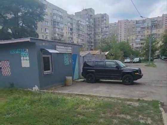 Продам торговые площади 400кв.м.  Без комиссии! Київ