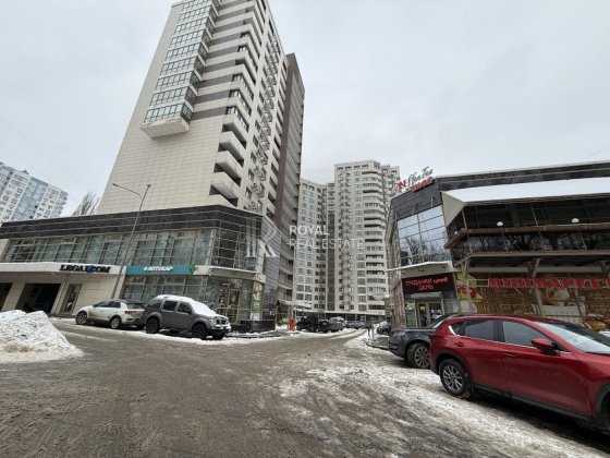 Продам офіс зі своїм окремим входом. Мстислава Скрипника вул., 40 Киев