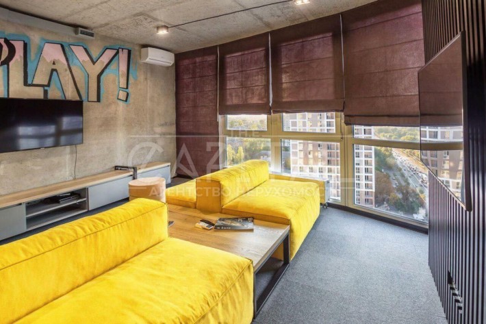 Продаж  з орендарем окупність 6 років  / Офіс / двухрівневий офіс - фото 1