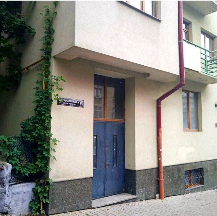 ТЕРМІНОВО! Приміщення, офіс Героїв Майдану  Львів - фото 1