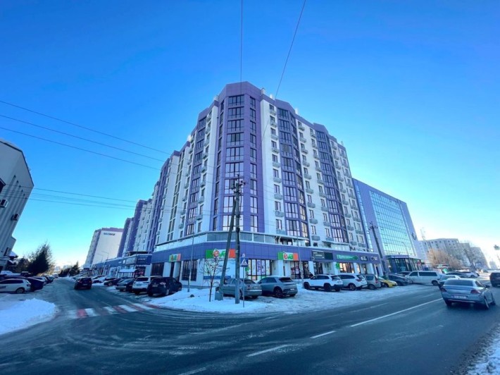 Продаж фасадного приміщення 100м2 - фото 1