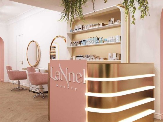 Коммерческое помещение в центре ( начат ремонт под салон красоты) Одеса