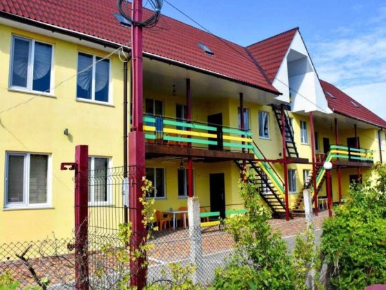 Продам рабочую базу отдыха в Затоке с земельным участком Одеса