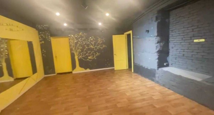 Продаж приміщення, цоколь, м. Палац України - фото 1