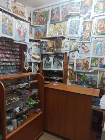 Магазин  на ринку Зубрівський - фото 1