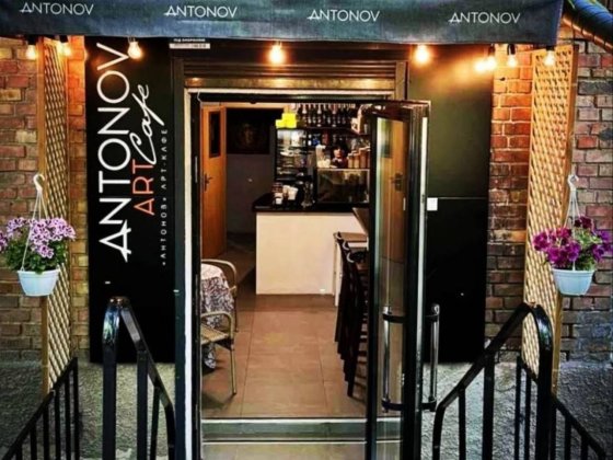 Магазин в топовой локации  Авиаконструктора Антонова 10 до 10 лет окуп Київ