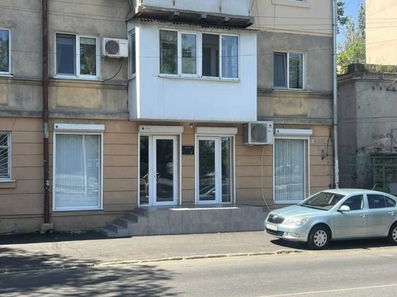 Продажа   фасадного  помещения- 56.2 кв.м Одеса
