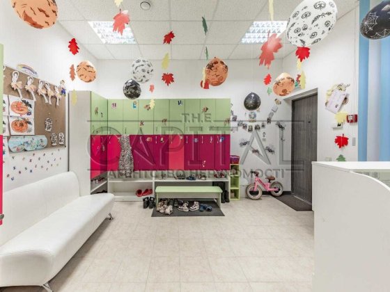 Продажа помещения, ул. Урловская, Дарницкий район, Позняки Киев