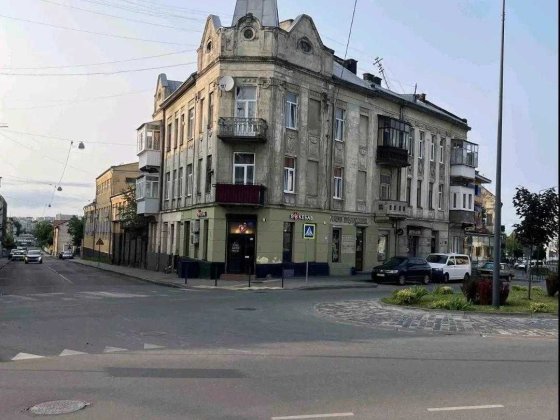 Продаж приміщення на вул. Хмельницького Львів
