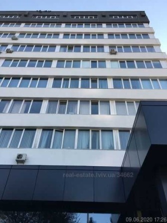 Продаж офісного приміщення по проспекту Чорновола - фото 1