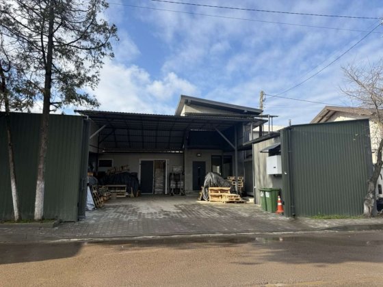 Продаж офісно- складське приміщення, готовий  бізнес Львів