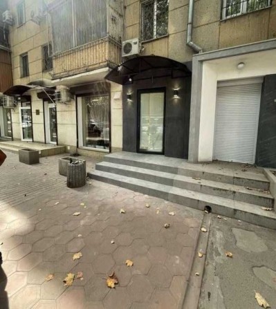 Фасадное коммерческое помещение на Сегедской - фото 1