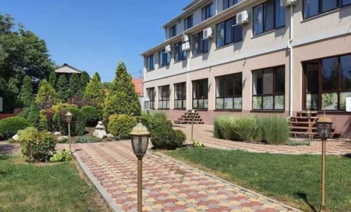 Респектабельный офис для вашей компании. Здание 1613 м² на 17 сотках - фото 1