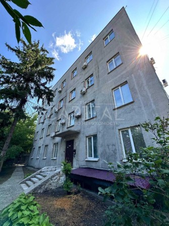 Продаж окремо стояча офісна Будівля Кирилівська Фрунзе Поділ Центр - фото 1