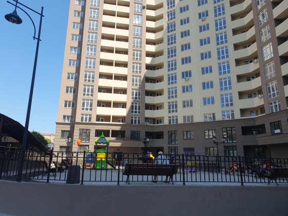 Продам комерческое помещение 105метров 1й этаж Одесса ул.Одесская 41б