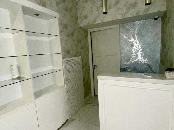 Продаж комерційного приміщення, вулиця Омеляна Поповича (пр. Шевченка) Львов