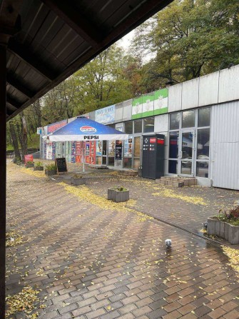 Продам фасад 30 м2+своя земля кут Копилівська 1 та Теліги - фото 1