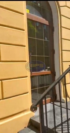 Продам фасадне приміщення у центрі Одеси - фото 1