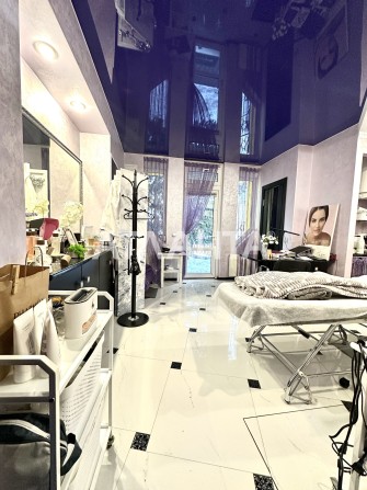 Продаж окремостоячої будівлі під бізнес (клініка, офіси і т.д.) - фото 1