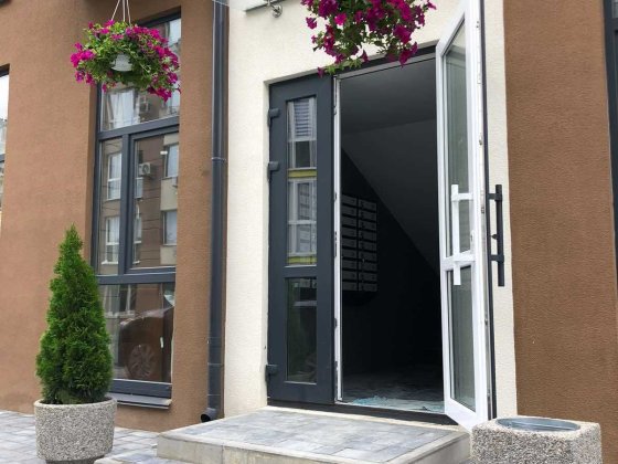 Продаж приміщення 70м2 біля Lavina mall САДОВИЙ КВАРТАЛ ФАСАД!! Київ