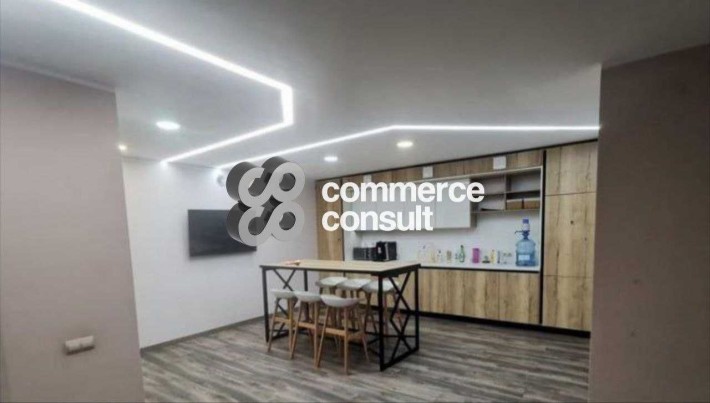 Продаж офісного приміщення з ремонтом - фото 1