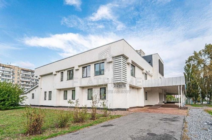 Продаж окремо розташованої будівлі в Оболонському районі - фото 1