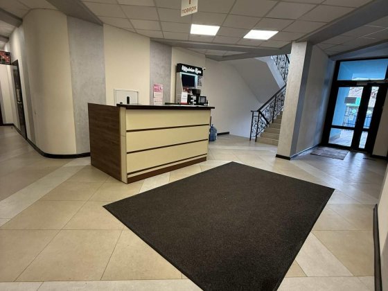 Продам офіс Константинівська 75 Киев