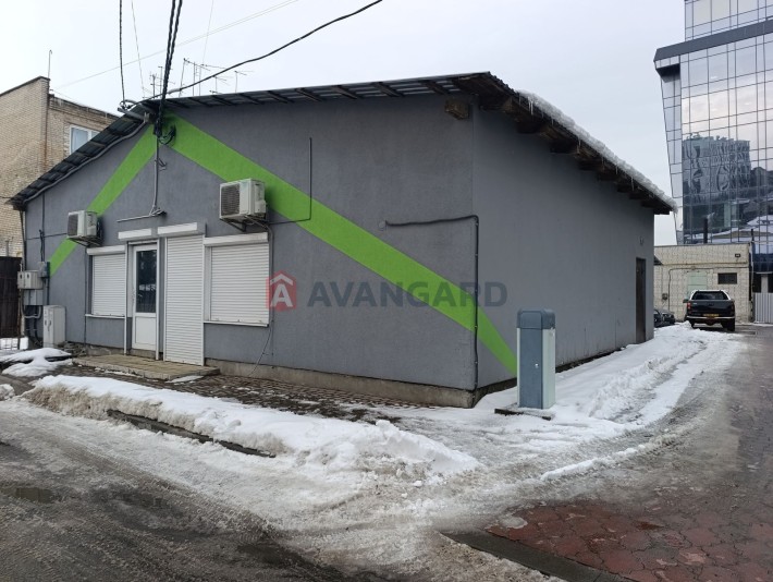 Продаж комерційного приміщення вул. Зелена 150 кв.м. - фото 1
