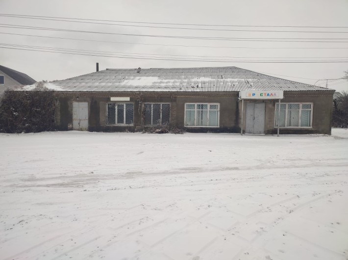 Продам коммерческое помещение 300 Кв. М. - фото 1