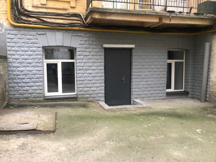 Нежитлові приміщення, площею 93,9 кв.м, м.Київ - фото 1