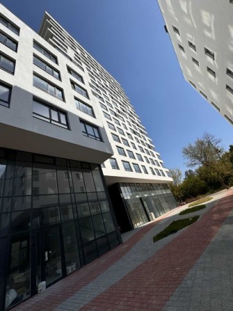 Продаж фасадного комерційного приміщення в ЖК Замарстинівська 134  А - фото 1