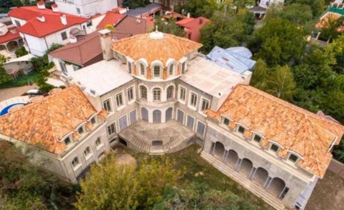 Здание Дом 1200 м2 в центре Аркадия под бизнес 13 соток - фото 1