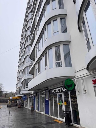 Продам фасадное помещение в ЖК «Море» на Львовской | 84 м² - фото 1