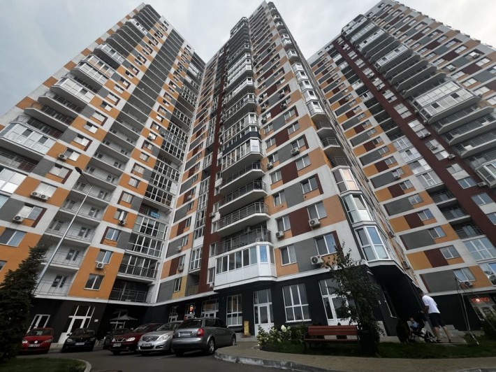 Продаж комерційного приміщення Новобудова - фото 1