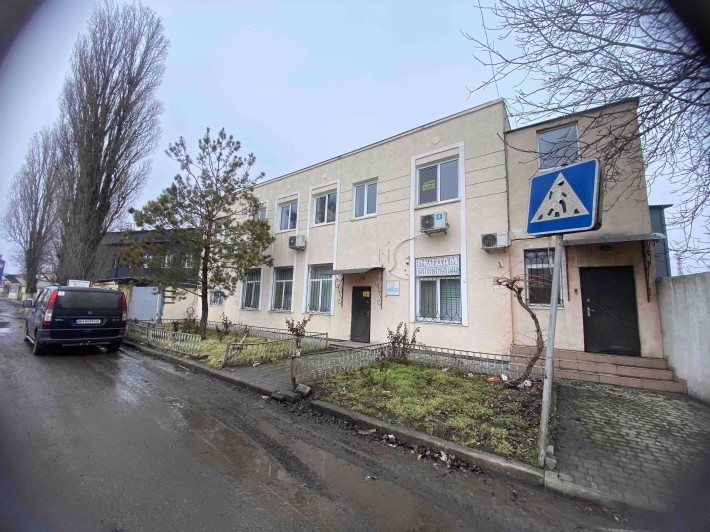 продам   офісну будівлю - фото 1