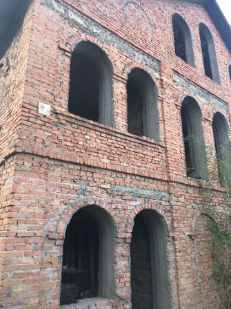 Продам двоповерховий будинок в центрі міста БЕРШАДЬ(+мансардний дах). - фото 1