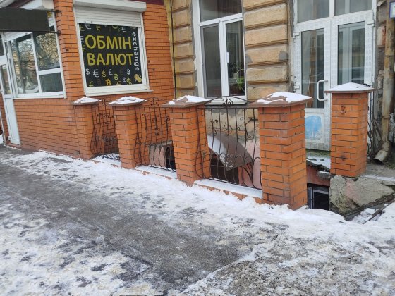 Срочно продам помещение 145 м.ул.Прохоровская уг.Мясоедовской Одесса