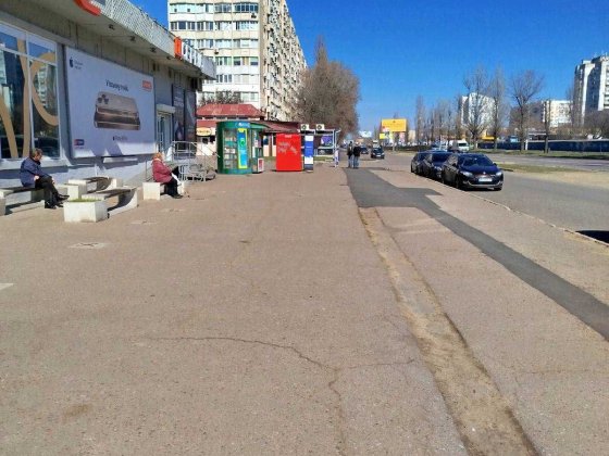 Продам отдельно стоящее здание Днепропетровская дорога/Заболотного.