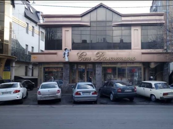 Фасадна будівля на вул. Мала Арнаутська Одеса