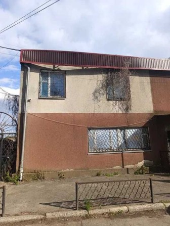 У продажу 2-х поверхове приміщення під будь-який бізнес! - фото 1