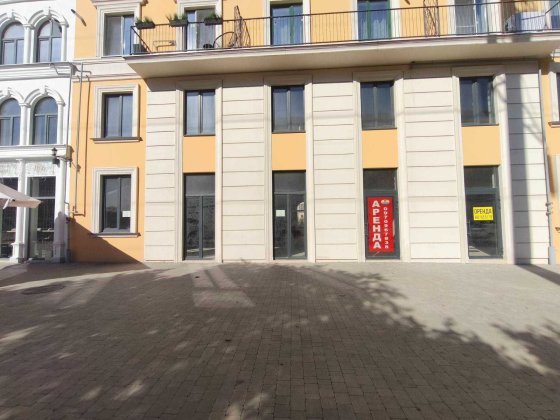 Продам  фасадное помещение на Таирово в ЖК Виа Рома.  1L21 Одеса