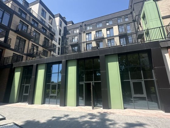 Фасадное помещение под магазин, клинику, медцентр, Дачная, рассрочка