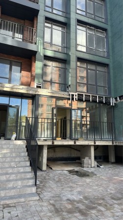 Фасадное помещение на 4 Фонтана, Дерби, без комиссии, свой вход - фото 1