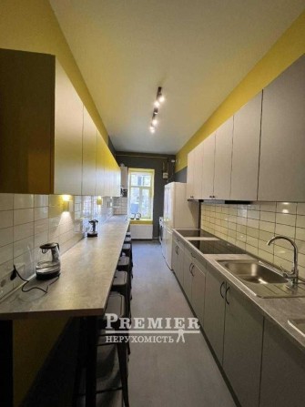 Новий хостел в самому серці Одеси поруч з Дерибасівською - фото 1